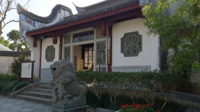Naha Beach House Hotel Exterior photo